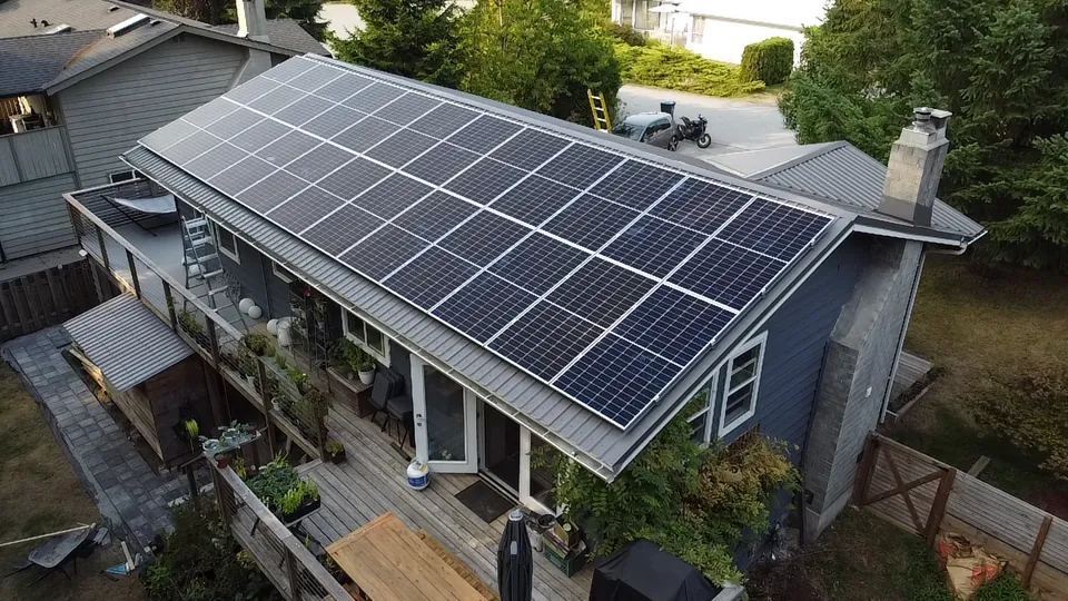 Solar array across a long single plane roof on a home in Squamish